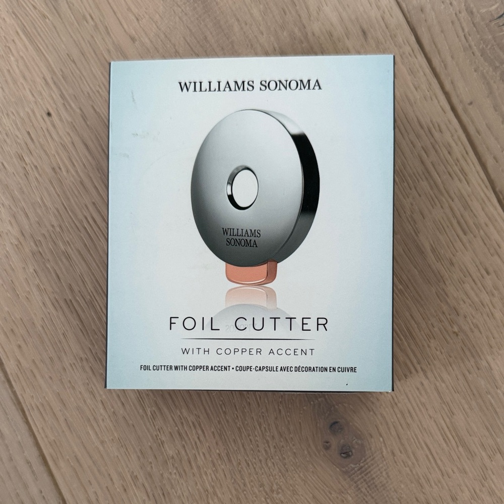 Williams Sonoma Copper and Silver Foil Cutter
